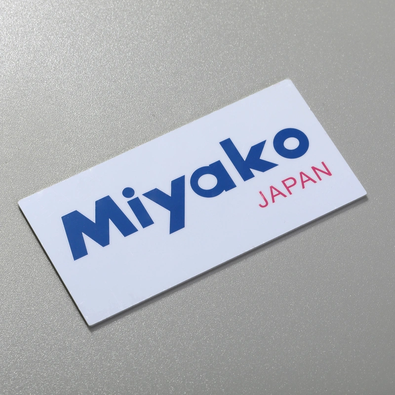 環境に優しいメタルロゴステッカーエンボスアルミニウムラベル